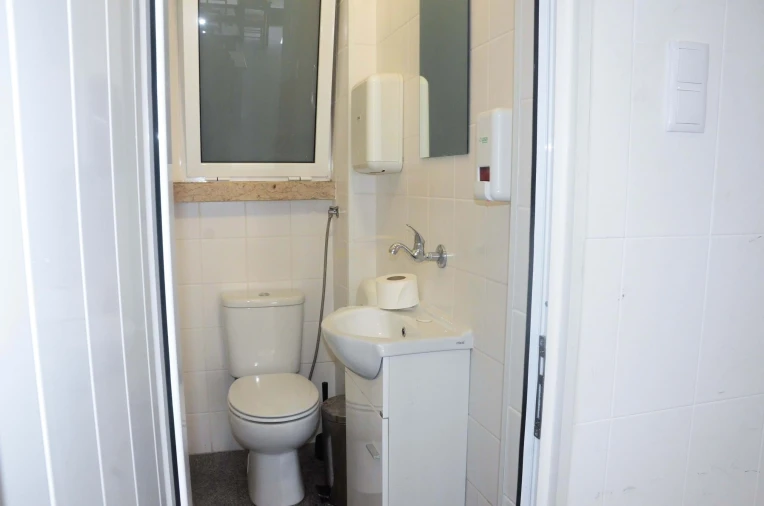 Negócio para Venda em Alvalade Foto 25