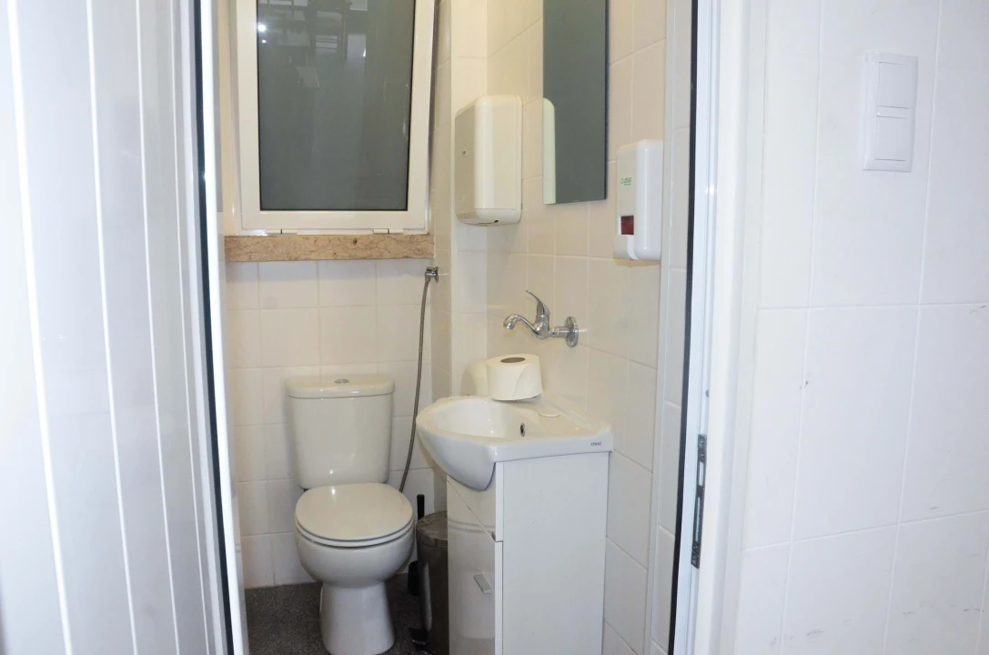 Negócio para Venda em Alvalade Foto 25