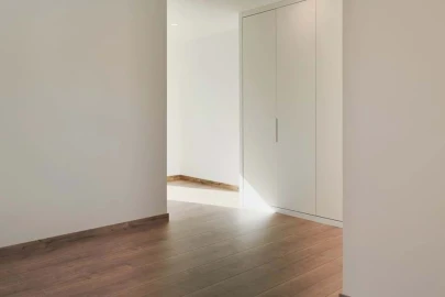 Apartamento T4 para Venda em Corroios