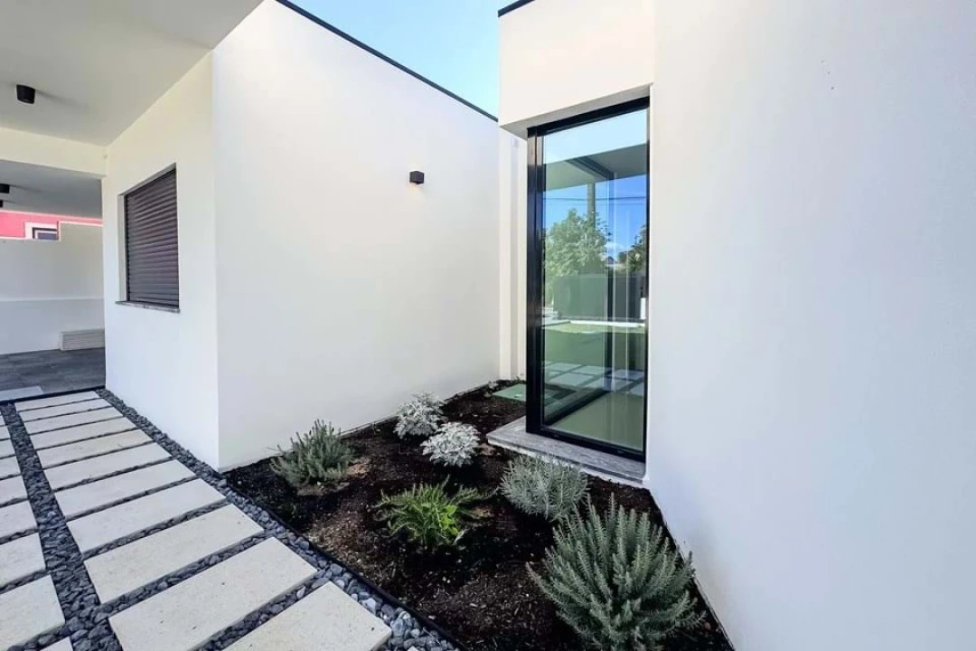 Apartamento T4 para Venda em Corroios Foto 20