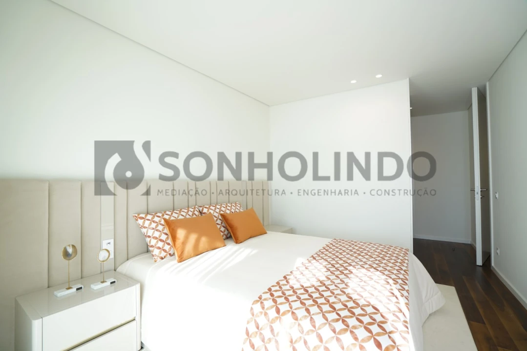 Apartamento T1 para Venda em Cidade da Maia Foto 24