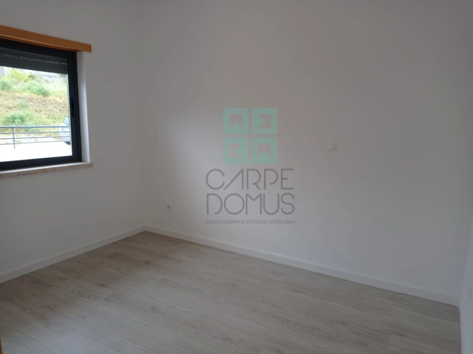 Moradia T5 para Venda em Laranjeiro e Feijó Foto 16