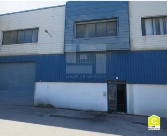 Armazém para Venda em Alverca do Ribatejo e Sobralinho