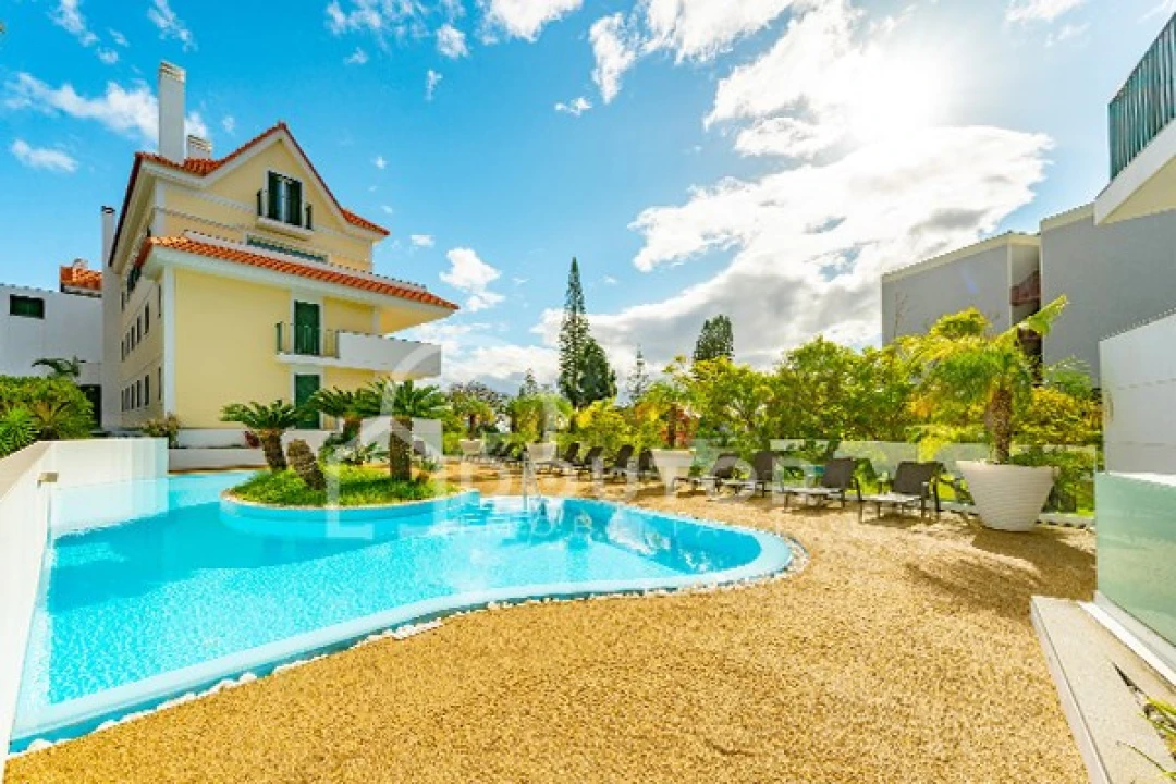 Apartamento T2 para Arrendamento em Funchal (Se) Foto 17