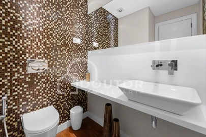 Apartamento T2 para Arrendamento em Funchal (Se)