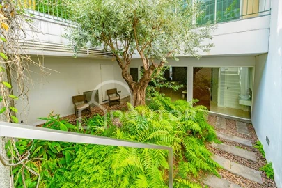 Apartamento T2 para Arrendamento em Funchal (Se)