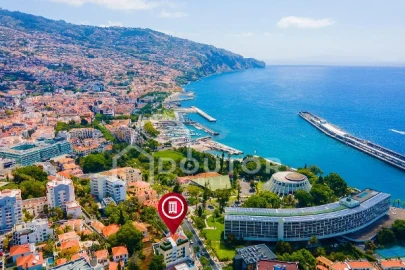 Apartamento T2 para Arrendamento em Funchal (Se)