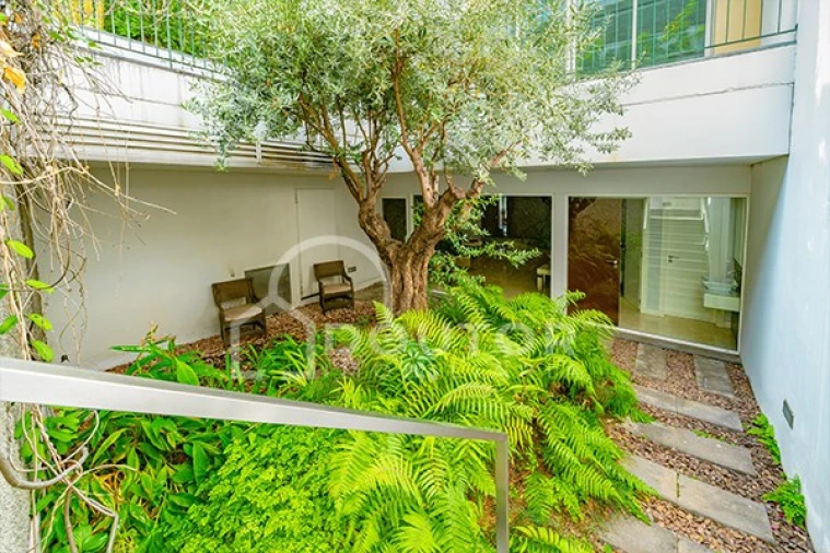 Apartamento T2 para Arrendamento em Funchal (Se) Foto 18