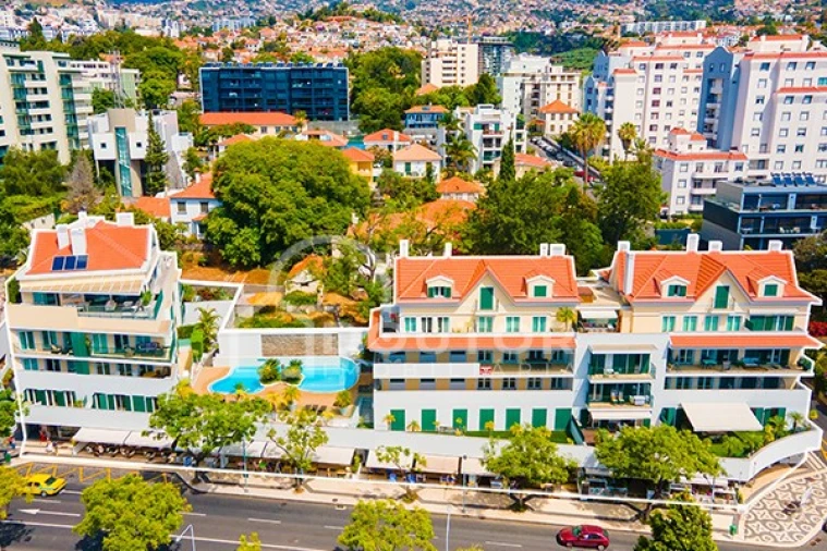 Apartamento T2 para Arrendamento em Funchal (Se) Foto 19