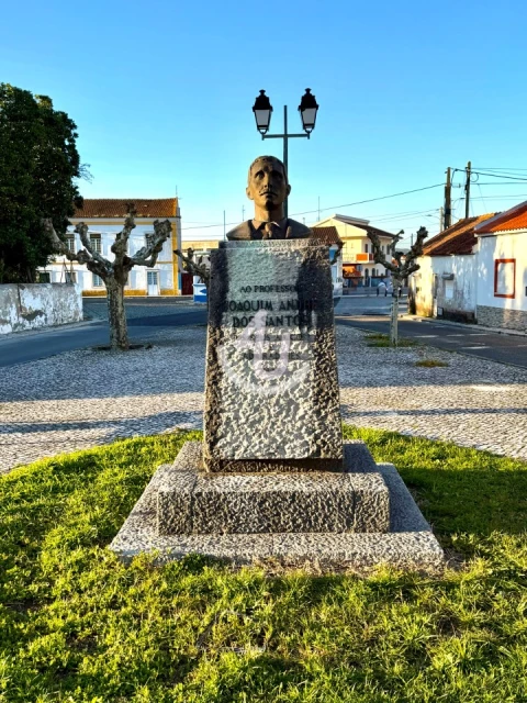 Moradia T2 para Venda em Alfeizerão