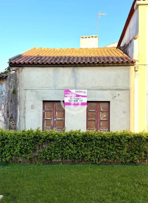 Moradia T2 para Venda em Alfeizerão