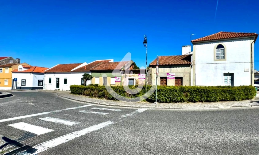 Moradia T2 para Venda em Alfeizerão Foto 13