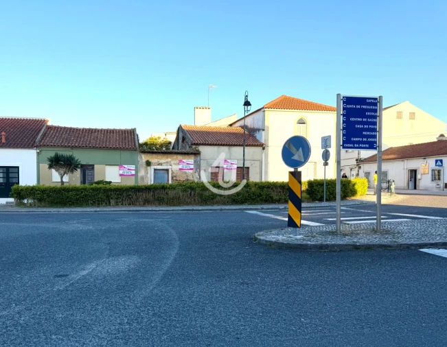 Moradia T2 para Venda em Alfeizerão Foto 17