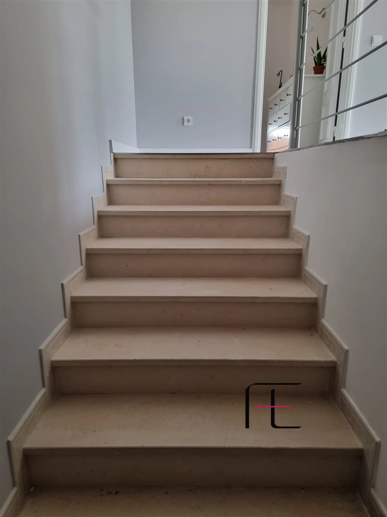 Apartamento T1 para Venda em Quarteira Foto 7