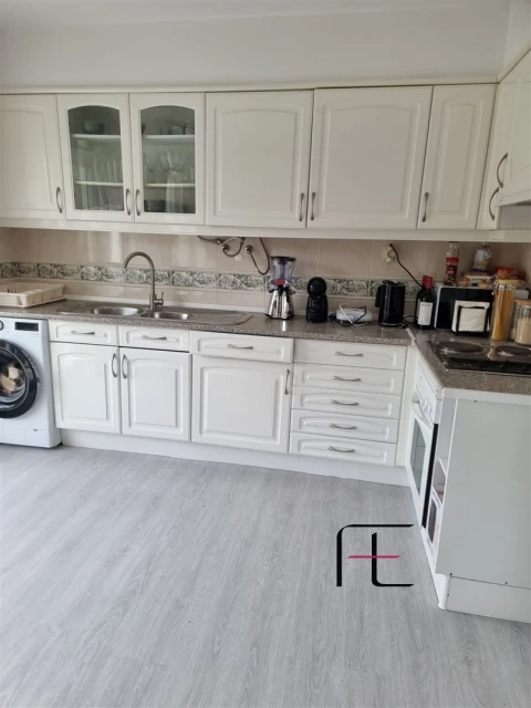 Apartamento T1 para Venda em Quarteira