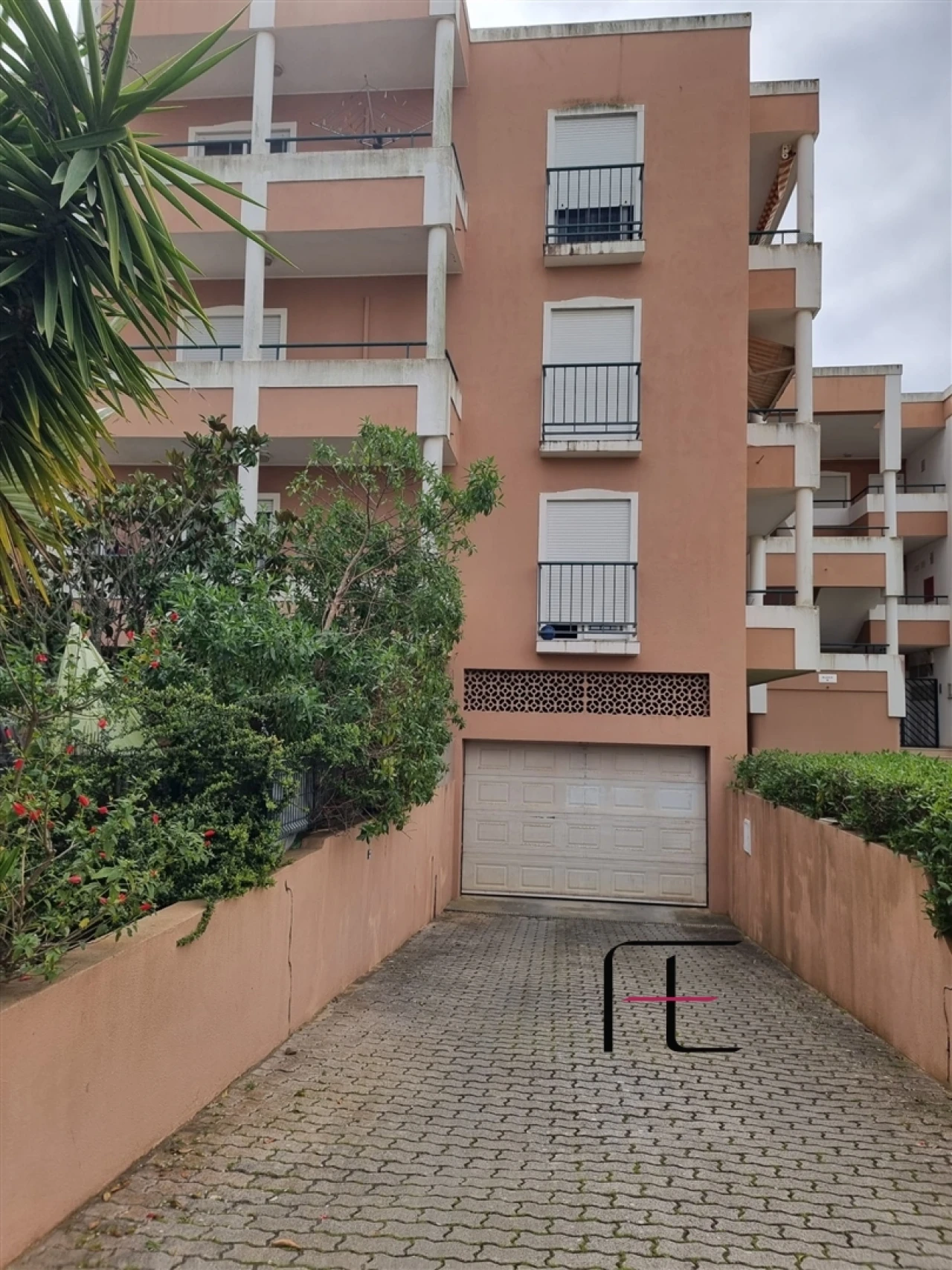 Apartamento T1 para Venda em Quarteira Foto 17