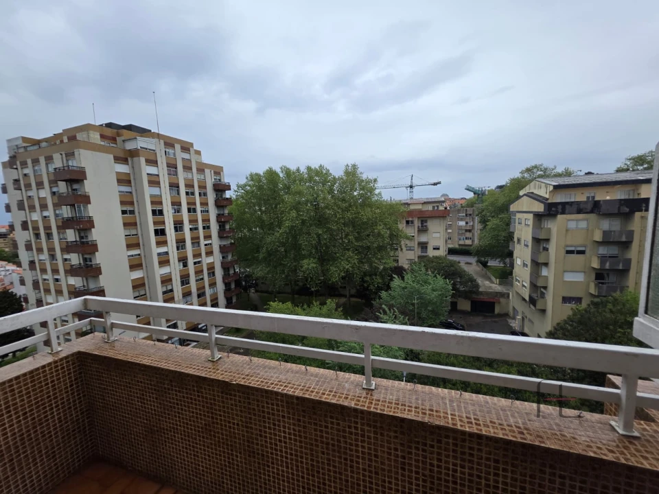 Apartamento T3 para Arrendamento em Santa Marinha e São Pedro da Afurada Foto 11