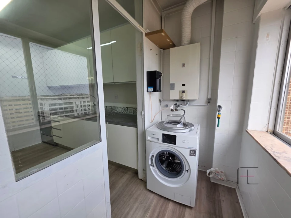Apartamento T3 para Arrendamento em Santa Marinha e São Pedro da Afurada Foto 20