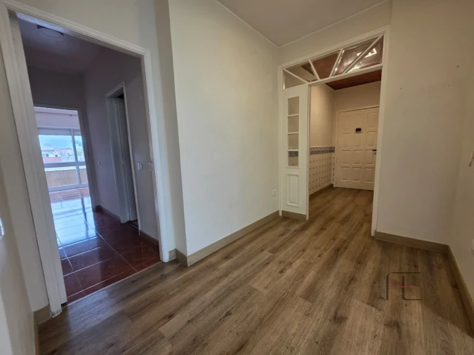 Apartamento T3 para Arrendamento em Santa Marinha e São Pedro da Afurada Foto 5