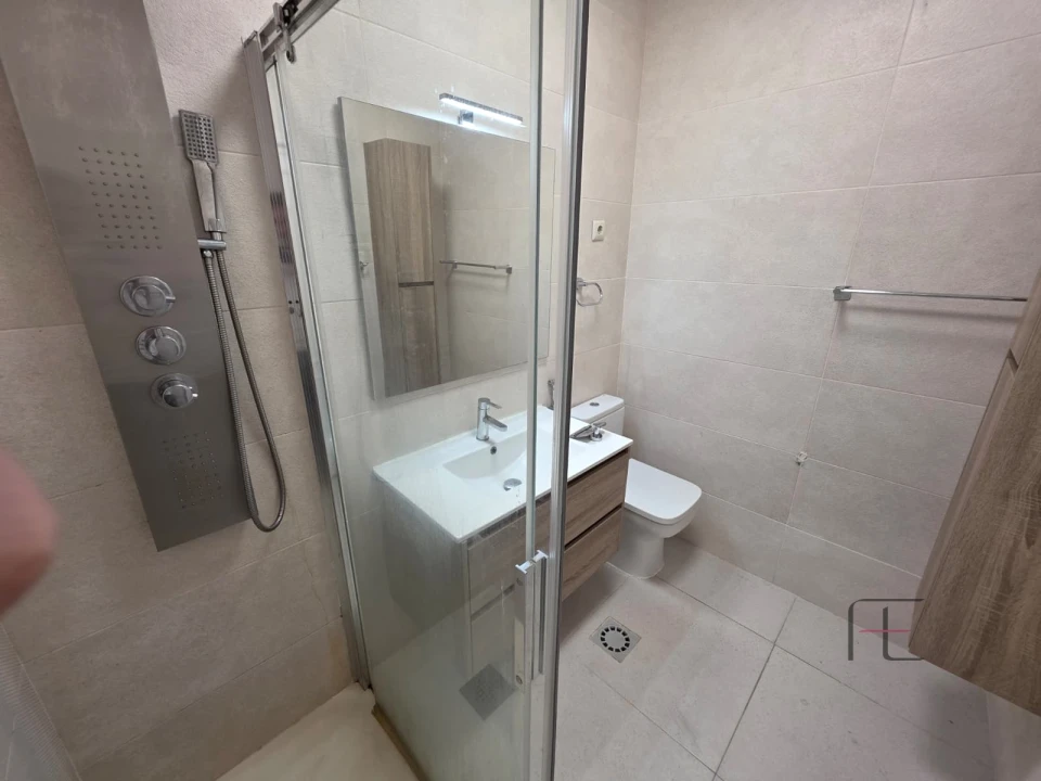 Apartamento T3 para Arrendamento em Santa Marinha e São Pedro da Afurada Foto 16