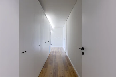 Apartamento T3 para Venda em Lordelo do Ouro e Massarelos
