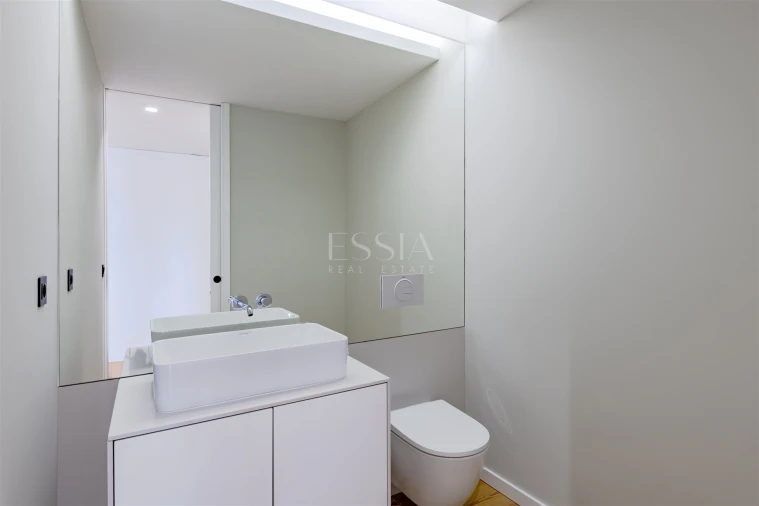 Apartamento T3 para Venda em Lordelo do Ouro e Massarelos Foto 28