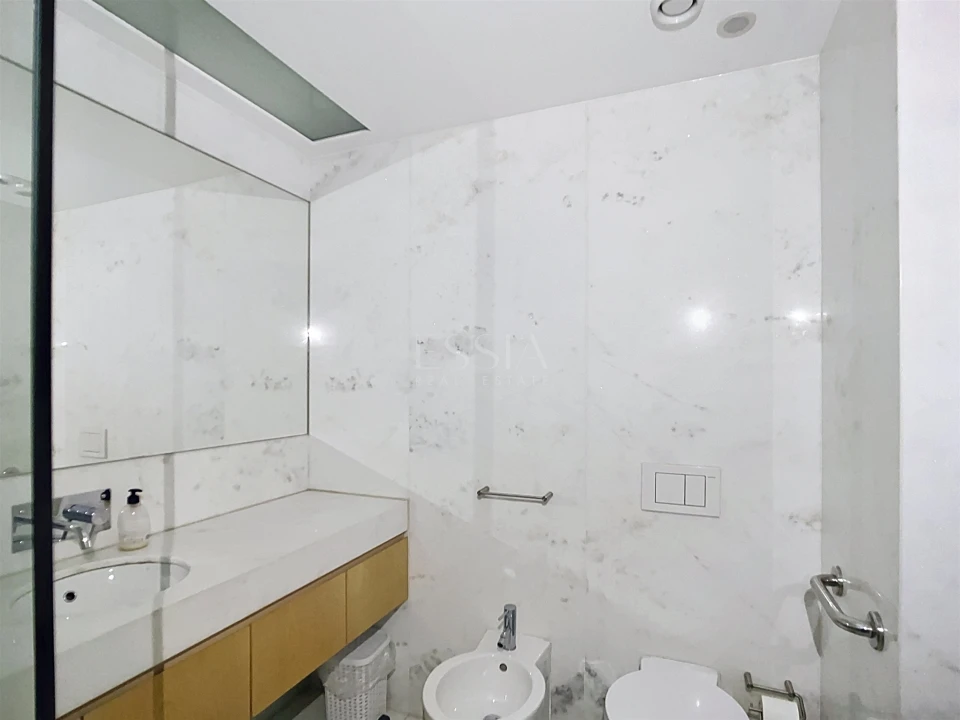 Apartamento T3 para Arrendamento em Ramalde Foto 22
