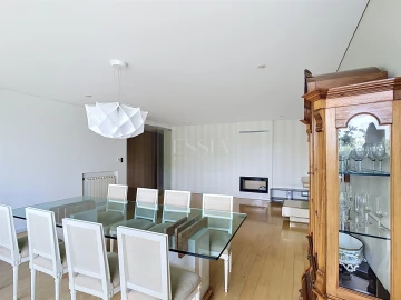 Apartamento T3 para Arrendamento em Ramalde