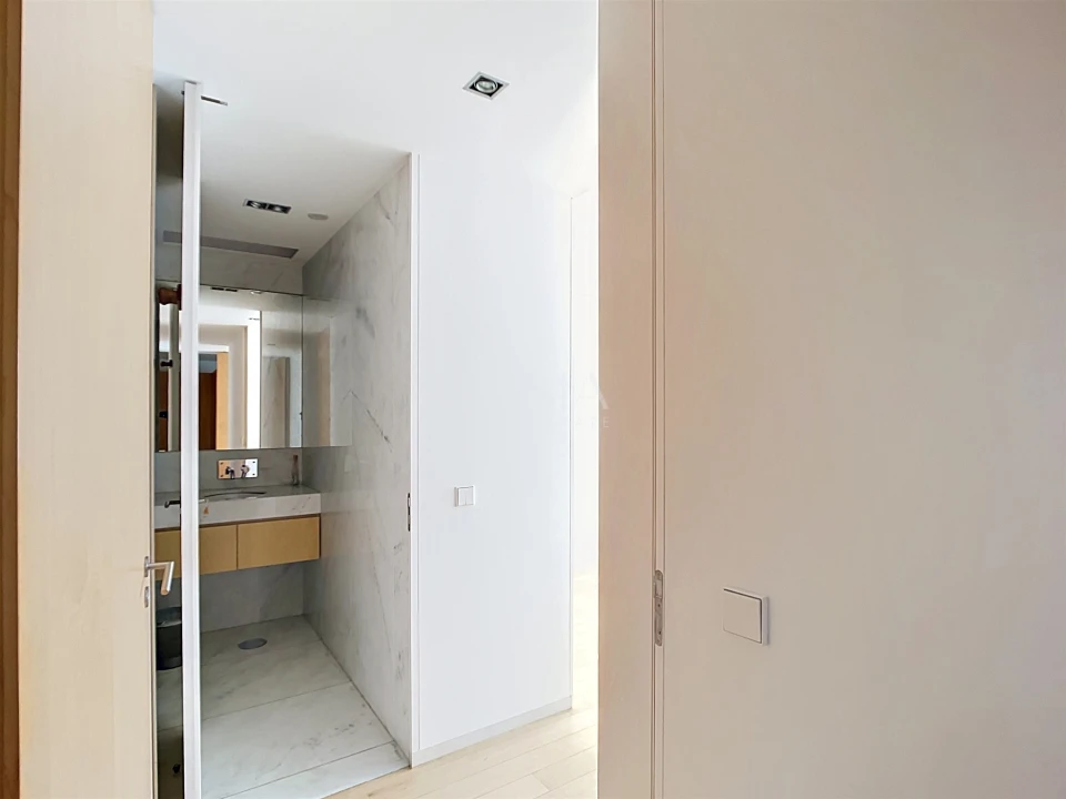 Apartamento T3 para Arrendamento em Ramalde Foto 14