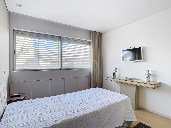 Apartamento T3 para Arrendamento em Ramalde Foto 10