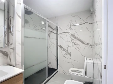 Apartamento T2 para Arrendamento em Lordelo do Ouro e Massarelos