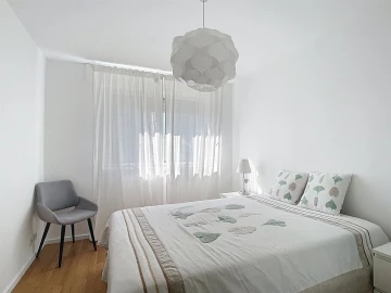 Apartamento T2 para Arrendamento em Lordelo do Ouro e Massarelos