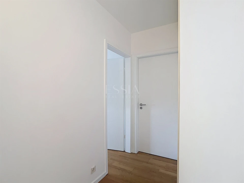 Apartamento T2 para Arrendamento em Lordelo do Ouro e Massarelos Foto 12