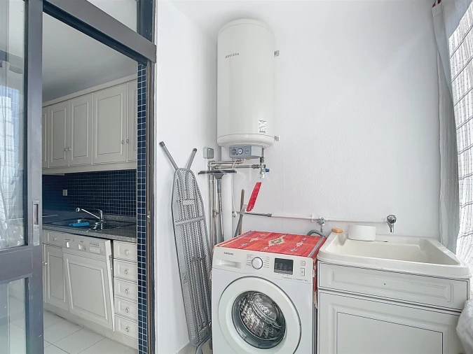 Apartamento T2 para Arrendamento em Lordelo do Ouro e Massarelos Foto 9