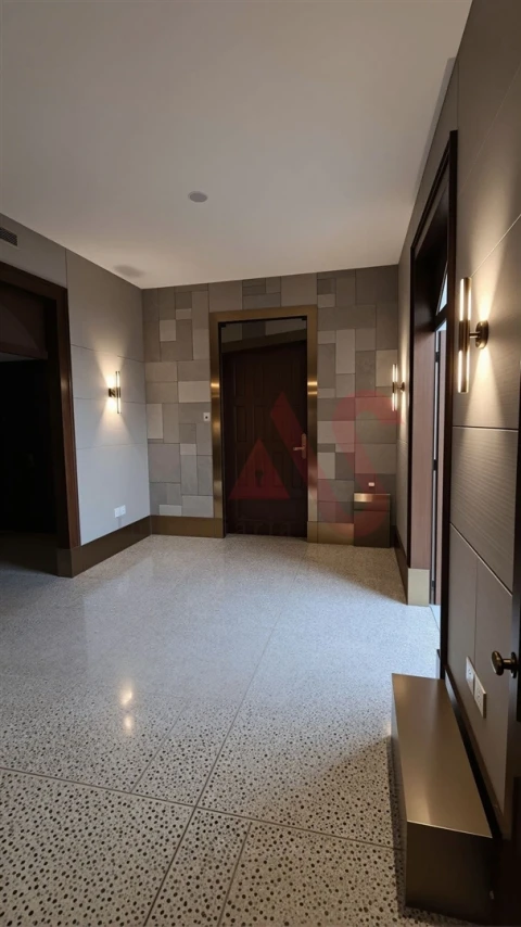 Prédio para Venda em Oliveira, São Paio e São Sebastião