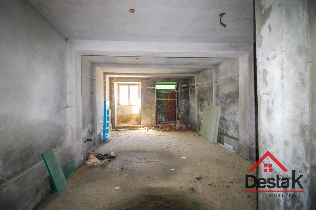 Moradia T0 para Venda em Mangualde, Mesquitela e Cunha Alta Foto 12