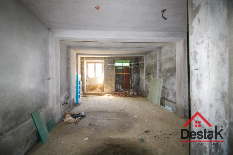 Moradia T0 para Venda em Mangualde, Mesquitela e Cunha Alta Foto 12