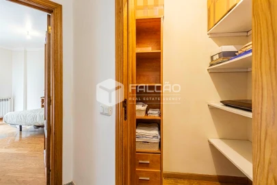 Apartamento T1 para Venda em Marvila, Ribeira Santarém, São Salvador, São Nicolau