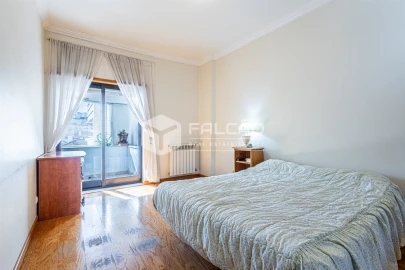 Apartamento T1 para Venda em Marvila, Ribeira Santarém, São Salvador, São Nicolau