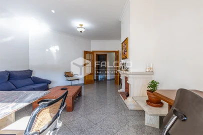 Apartamento T1 para Venda em Marvila, Ribeira Santarém, São Salvador, São Nicolau
