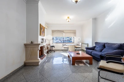 Apartamento T1 para Venda em Marvila, Ribeira Santarém, São Salvador, São Nicolau