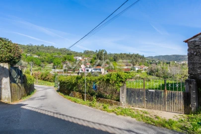 Moradia T0 para Venda em Esqueiros, Nevogilde e Travassós