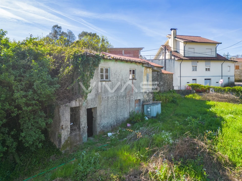 Moradia T0 para Venda em Esqueiros, Nevogilde e Travassós Foto 1