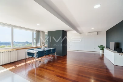 Moradia T4 para Venda em Serzedelo