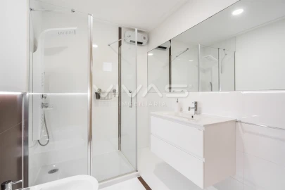 Moradia T4 para Venda em Serzedelo