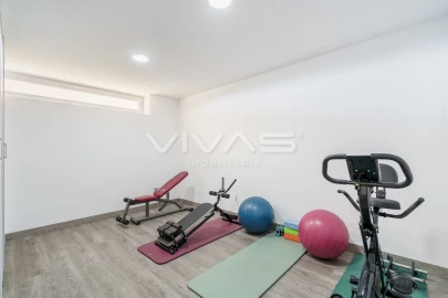 Moradia T4 para Venda em Serzedelo