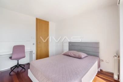 Moradia T4 para Venda em Serzedelo