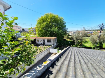 Moradia T4 para Venda em Repeses e São Salvador