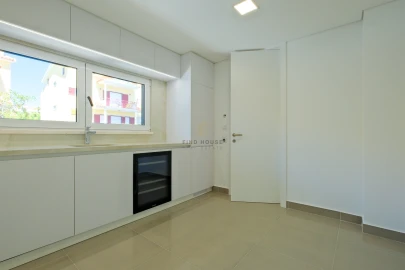 Moradia T4 para Venda em Cascais e Estoril