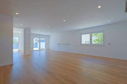 Moradia T4 para Venda em Cascais e Estoril